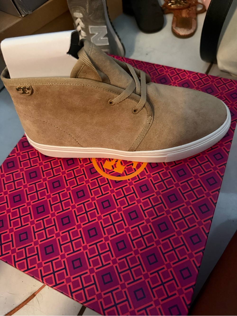 Tory Burch woman's suede High-Top Sneaker — Taupei